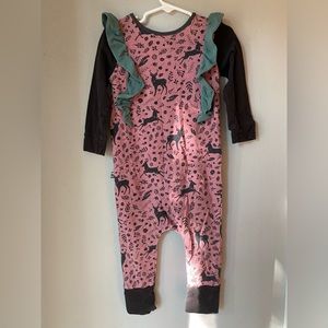 Rags to Raches Deer Ruffle